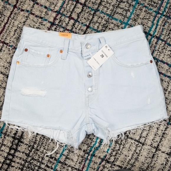 Levi's Pants - Brand new with tags Levi's 501 shorts light wash